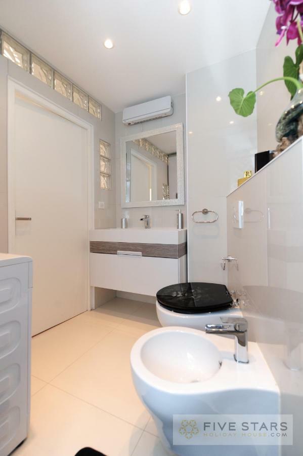 Mini Suite Bijou - Five Stars Holiday House Nice Bagian luar foto